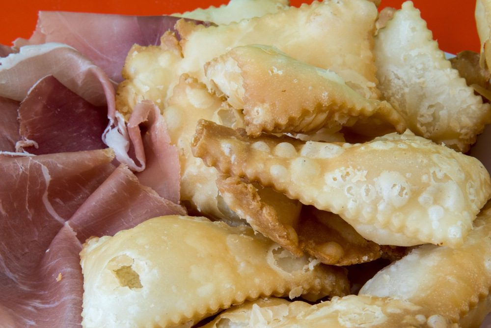 Tre millantatori all&rsquo;Opera &ndash; Gnocco fritto e vecchi merletti